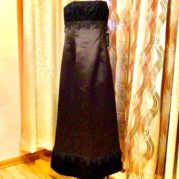 JESSICA McCLINTOCK MIDNIGHT BLACK STRAPLESS VELVET TRIM GOWN 10 NWT - Picture 3 of 16